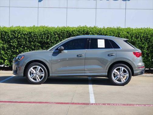 2021 Audi Q3 45 S line Premium