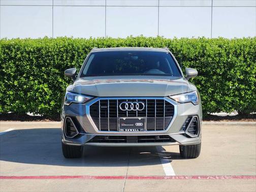 2021 Audi Q3 45 S line Premium