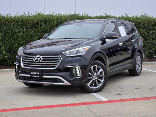 2017 Hyundai SANTA FE SE