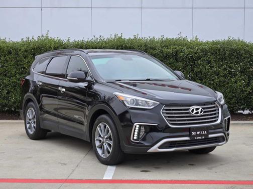 2017 Hyundai SANTA FE SE