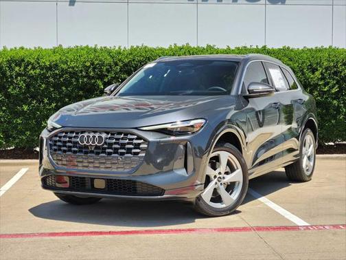 2025 Audi Q5 Premium Plus