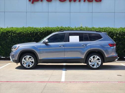2022 Volkswagen Atlas 2.0T SE w/Technology