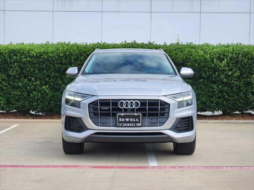 2022 Audi Q8 55 Premium