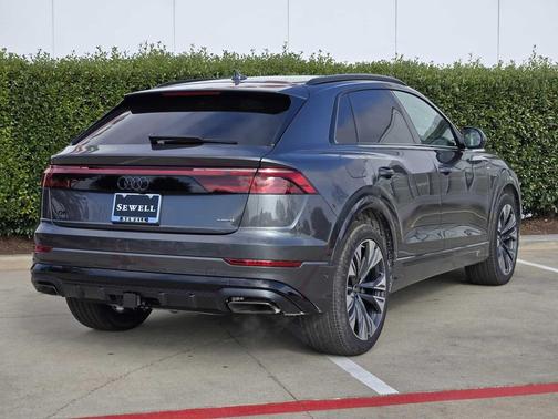 2026 Audi Q8 55 Premium Plus