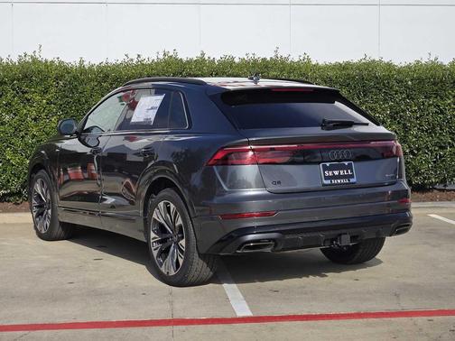 2026 Audi Q8 55 Premium Plus