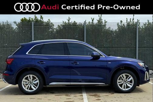 Navarra Blue Metallic 2023 Audi Q5 45 S line Premium