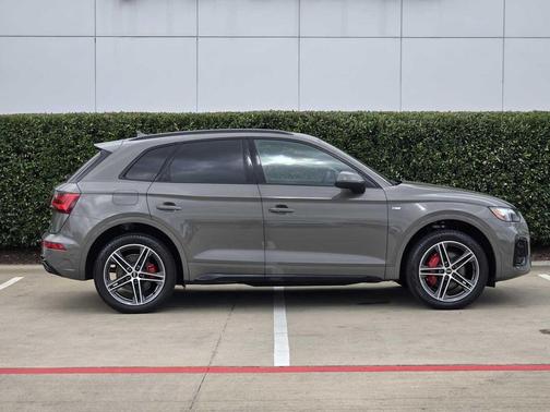 2025 Audi Q5 55 S line Premium Plus