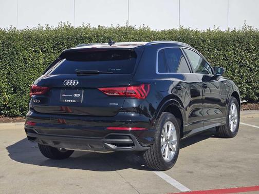 2024 Audi Q3 45 S line Premium Plus