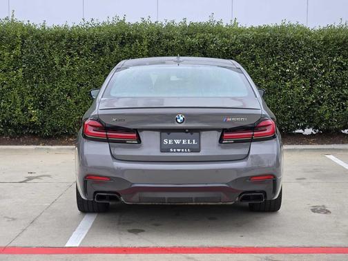 2021 BMW M550 i Xdrive