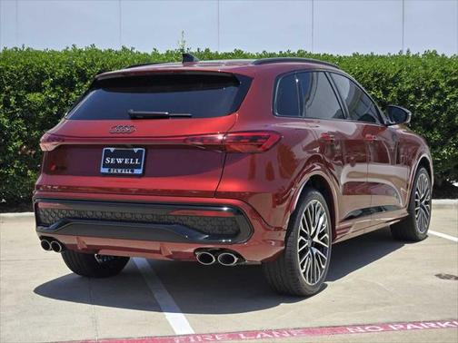 2025 Audi SQ5 3.0T Premium Plus
