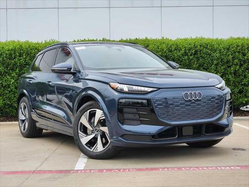2025 Audi Q6 e-tron Prestige quattro