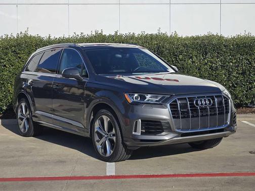 2023 Audi Q7 55 Premium Plus
