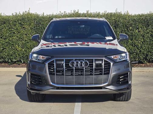 2023 Audi Q7 55 Premium Plus