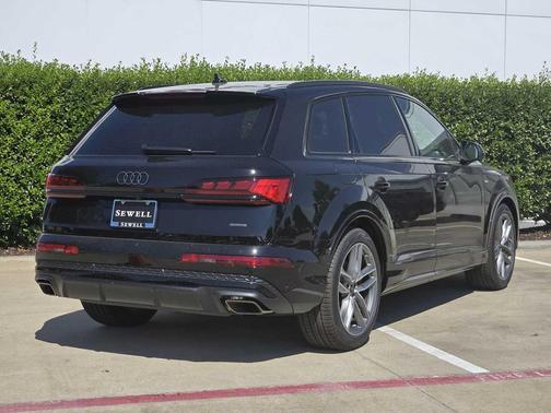 2026 Audi Q7 55 Prestige