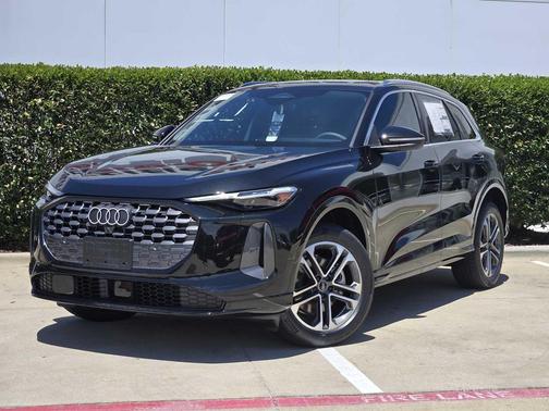 2025 Audi Q5 Premium Plus
