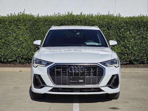 2023 Audi Q3 45 S line Premium Plus