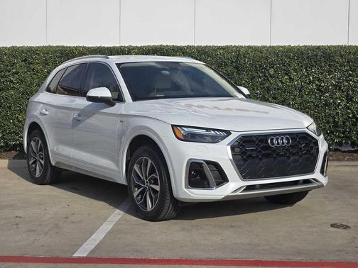 2023 Audi Q5 45 S line Prestige