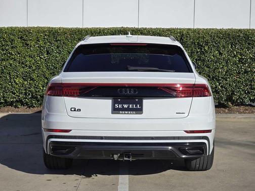 2020 Audi Q8 55 Prestige