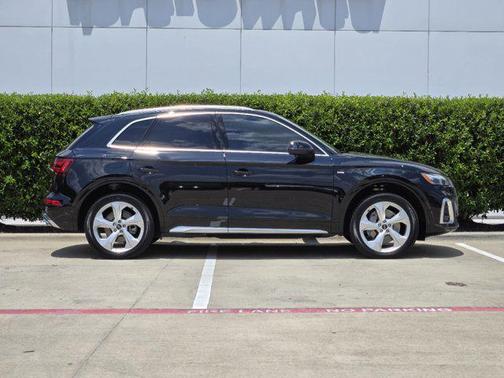 2024 Audi Q5 45 S line Prestige