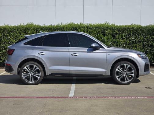 2023 Audi Q5 45 S line Prestige