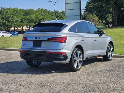 2023 Audi Q5 45 S line Prestige