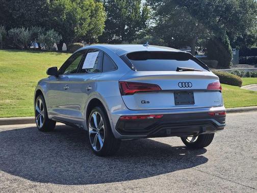 2023 Audi Q5 45 S line Prestige