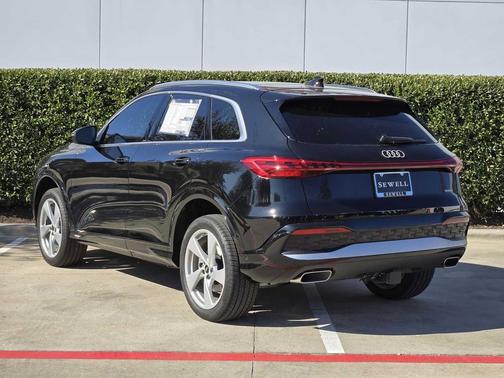 2025 Audi Q5 Premium Plus TFSI quattro S tronic