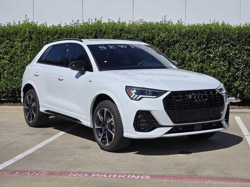 2025 Audi Q3 45 S line Premium Plus