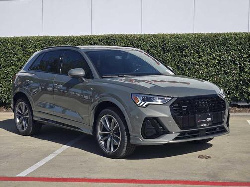 2024 Audi Q3 Premium 45 TFSI S line quattro Tiptronic