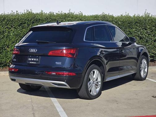 2018 Audi Q5 2.0T Premium Plus