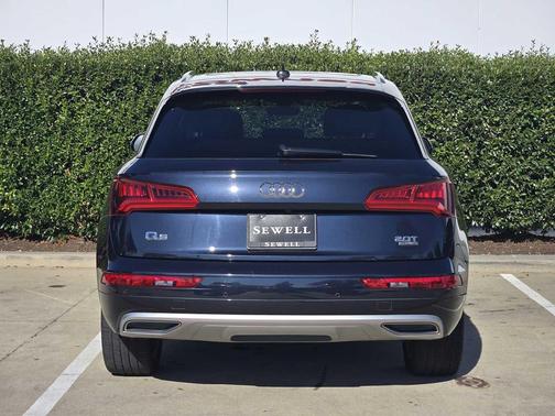 2018 Audi Q5 2.0T Premium Plus