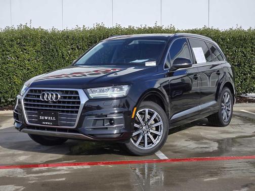 2019 Audi Q7 45 Premium Plus