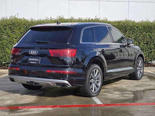 2019 Audi Q7 45 Premium Plus