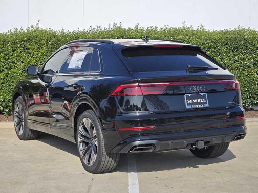 2026 Audi Q8 55 Premium Plus