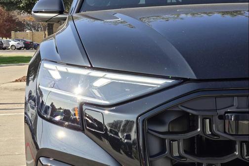 2026 Audi Q8 55 Premium Plus