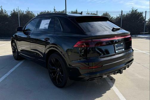 2026 Audi Q8 55 Premium Plus