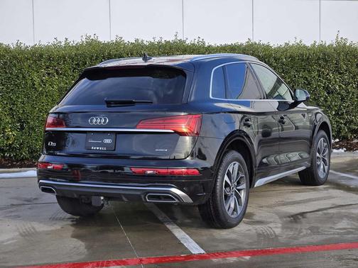 2023 Audi Q5 45 S line Premium Plus