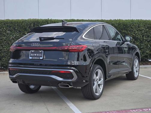 2025 Audi Q5 Sportback Premium Plus