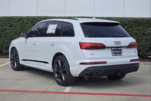 GLACIER WHITE 2026 Audi Q7 55 Premium Plus