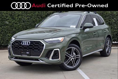 District Green Metallic 2025 Audi Q5 55 S line Prestige