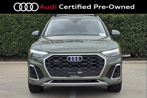 District Green Metallic 2025 Audi Q5 55 S line Prestige
