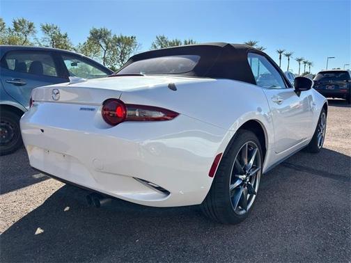 2022 Mazda MX-5 Miata Grand Touring