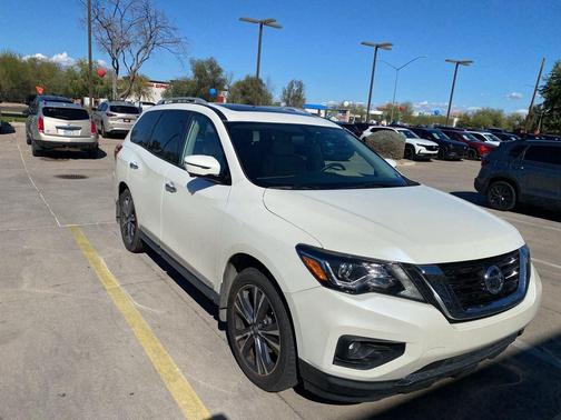 2018 Nissan Pathfinder Platinum
