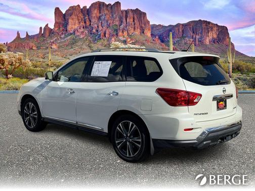 2018 Nissan Pathfinder Platinum