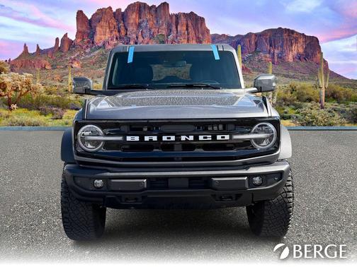 2023 Ford Bronco Base