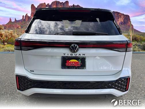 2026 Volkswagen Tiguan 2.0T SE R-Line Black