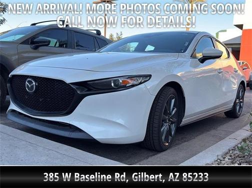 2022 Mazda Mazda3 FWD w/Preferred Package