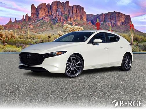 2022 Mazda Mazda3 FWD w/Preferred Package