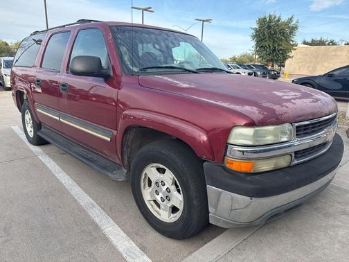 2004 Chevrolet Suburban LS