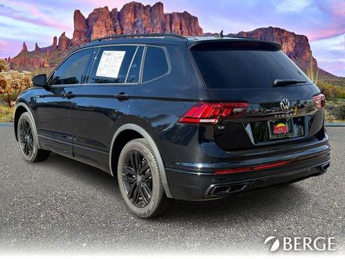 2022 Volkswagen Tiguan 2.0T SE R-Line Black